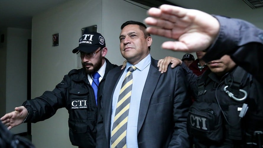 Después de que la Fiscalía presentara por tercera ocasión el escrito de acusación contra el general (r) Humberto Guatibonza por el caso denominado "chuzadas". Foto: Colprensa