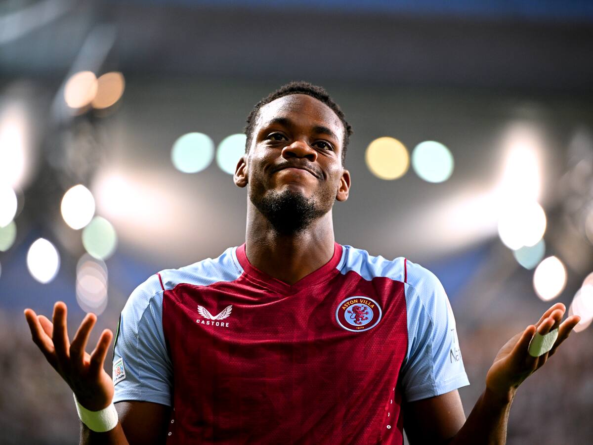 Aunque Jhon Jader Durán anotó, Aston Villa perdió 3-2 contra Legia en la Conference League