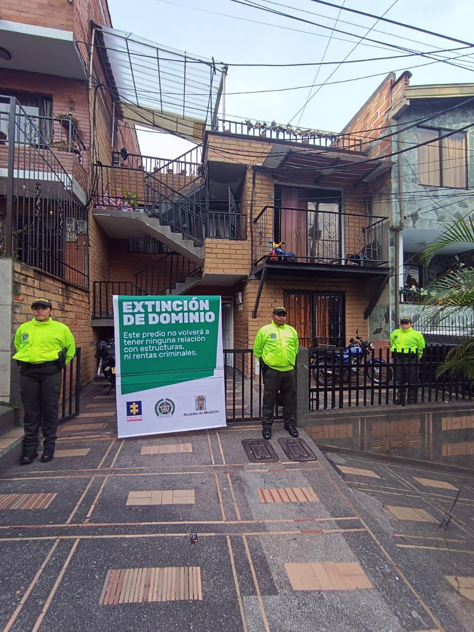 Desmantelan red de licor adulterado en Medellín liderada por exfuncionario de la FLA. Foto: Cortesía