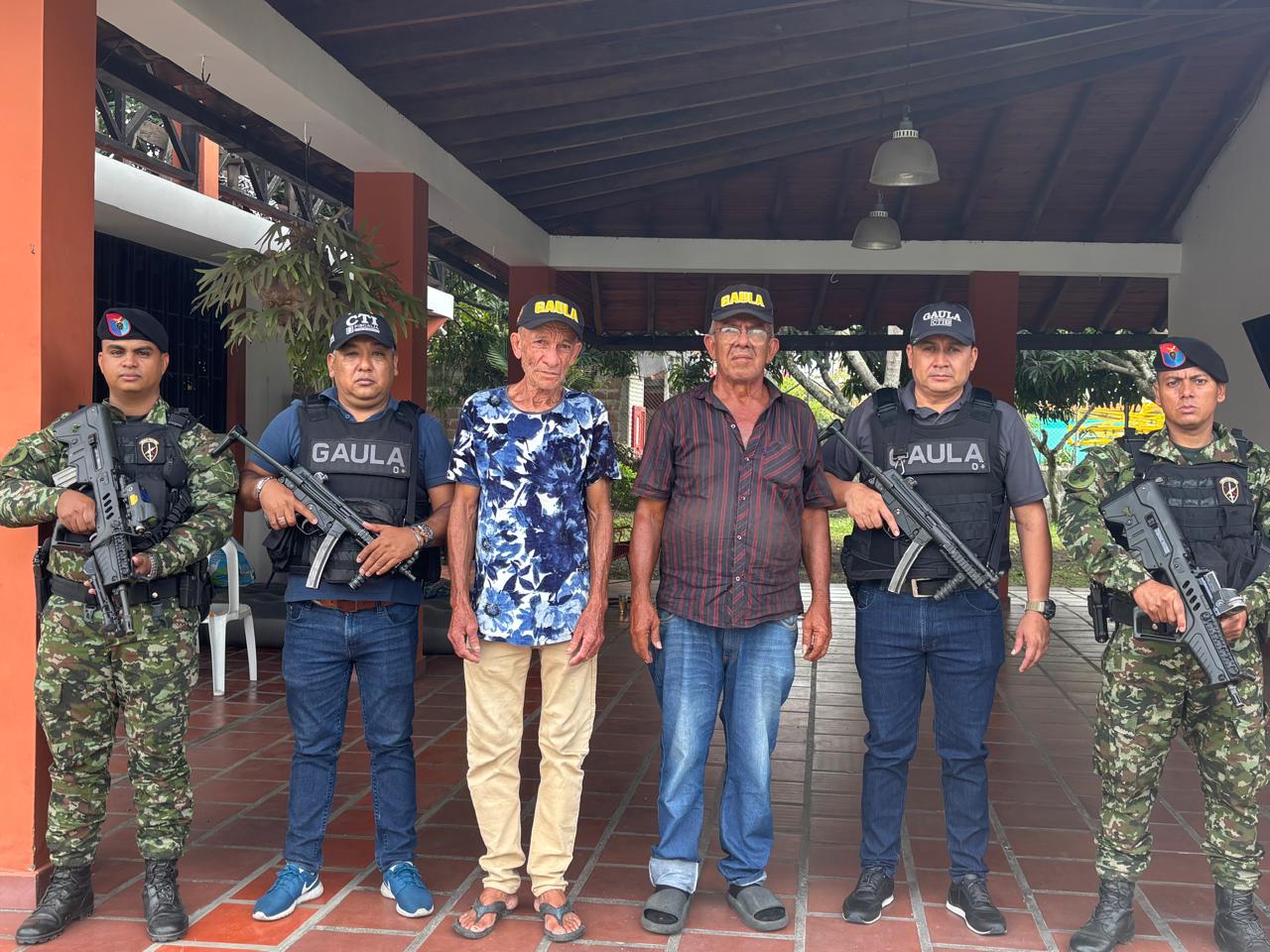 Rescate de dos hermanos que permanecían secuestrados en Cabuyal, Valle del Cauca. (Cortesía - Ejército Nacional)