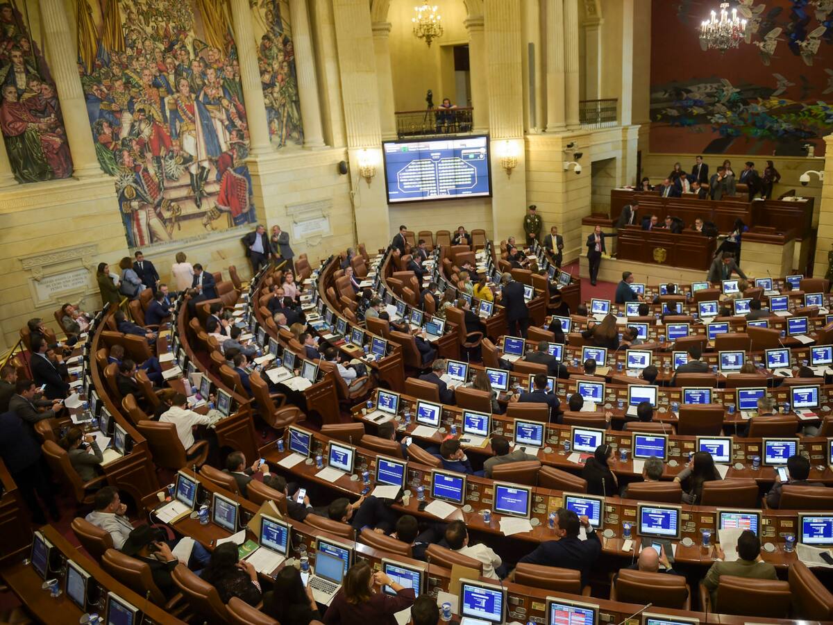 Congreso se toma toda la Semana Santa y próximo lunes habrá Día de la Familia en la Cámara