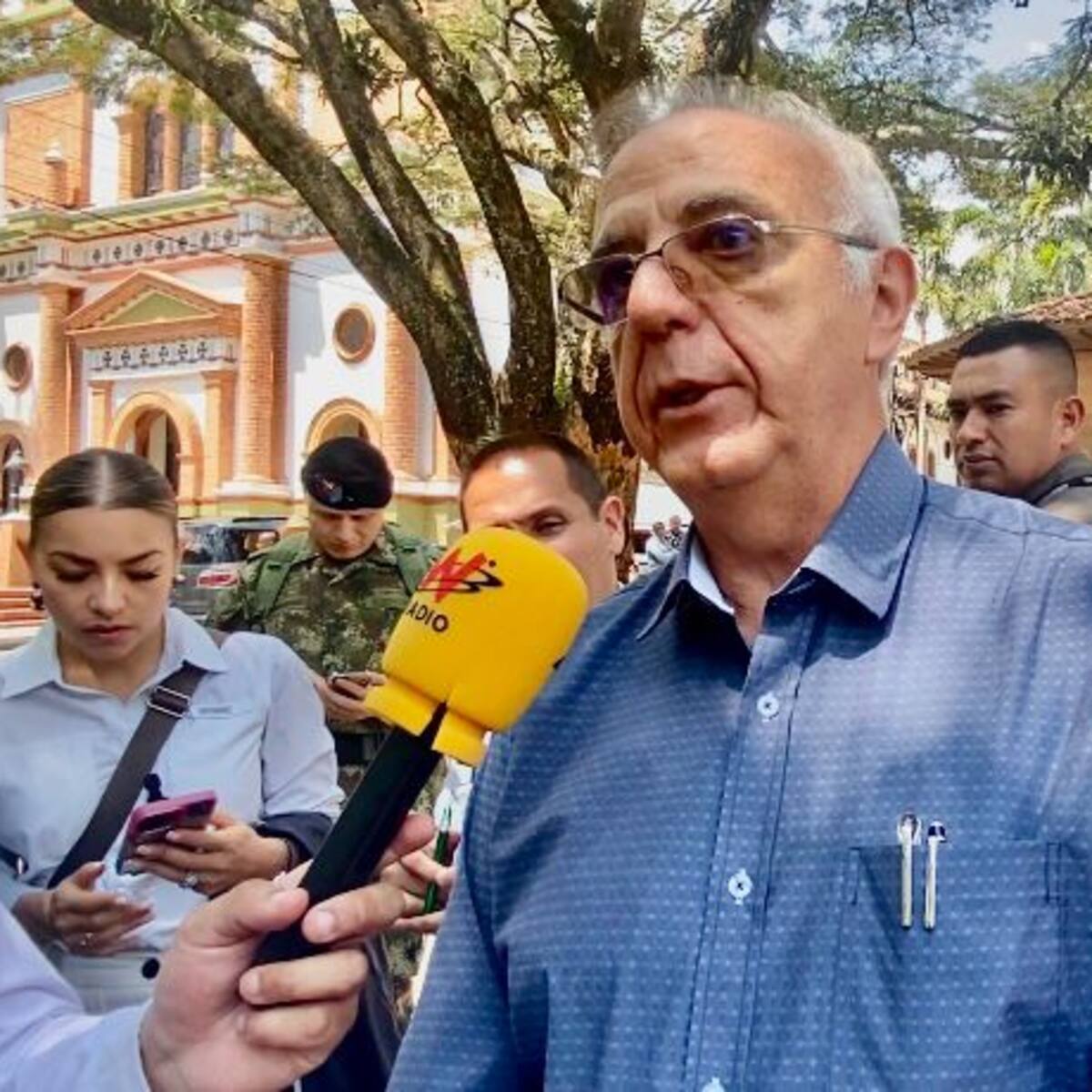 Radican moción de censura contra MinDefensa por secuestro de policías en Caquetá