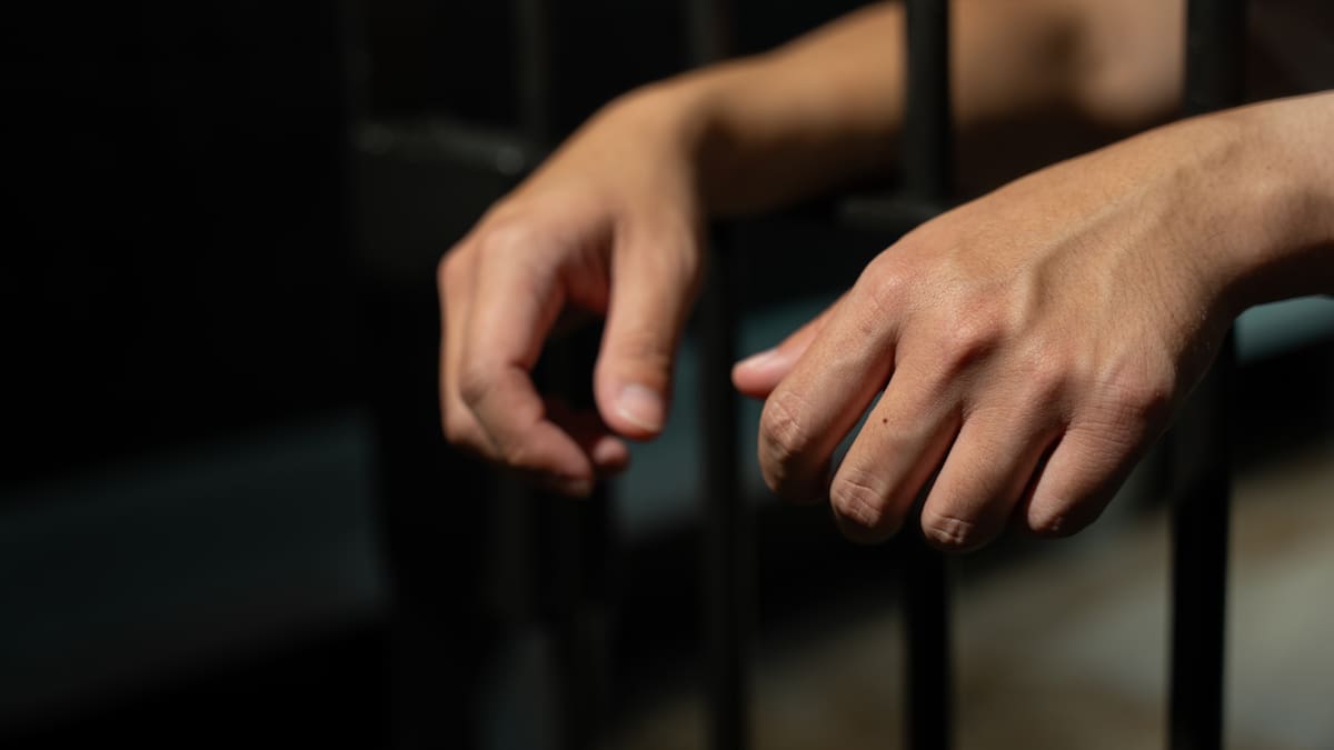 Capturan a tres presuntos delincuentes en operación de hurto de vehículos en Bogotá