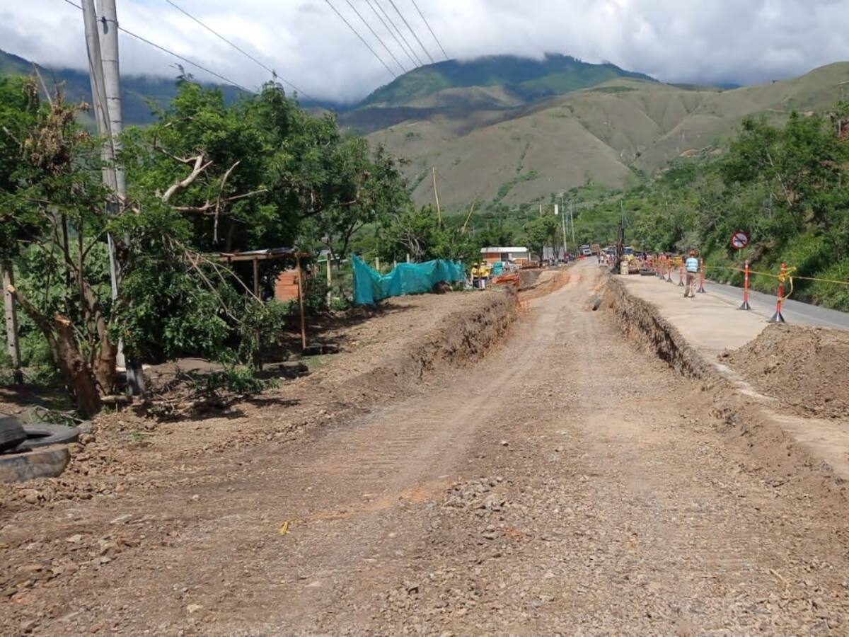 Hay paso a un carril en la vía Cali – Loboguerrero, en el Valle del Cauca