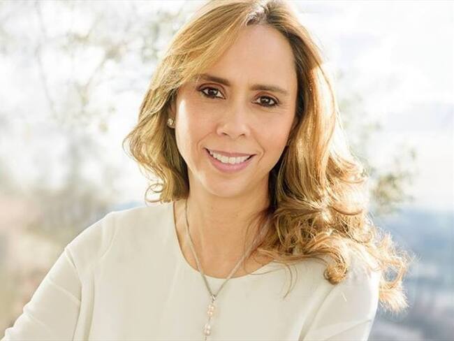 "Tu alma, una joya para pulir" el nuevo libro de la escritora Colombiana Paula López