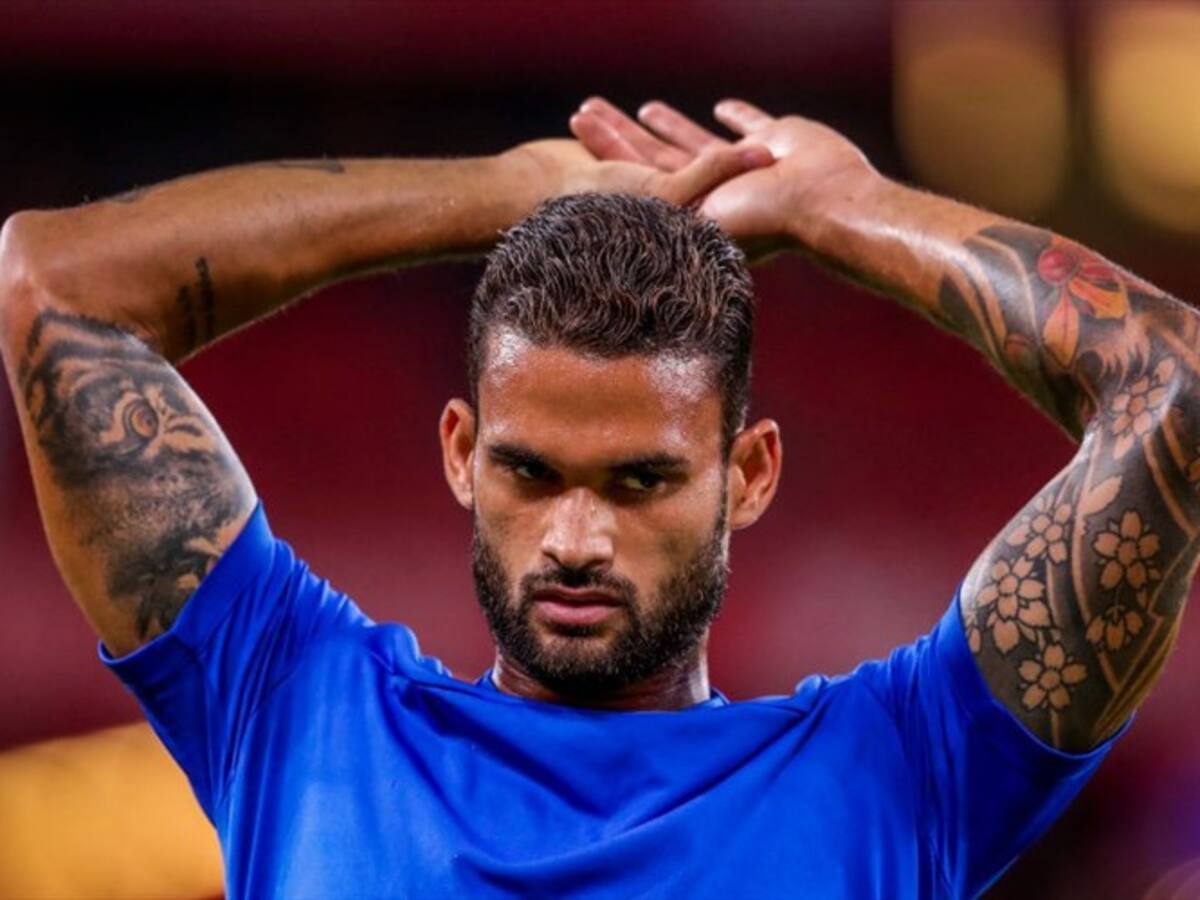 Willian José, que seguirá en la Real, pide perdón al club y la afición