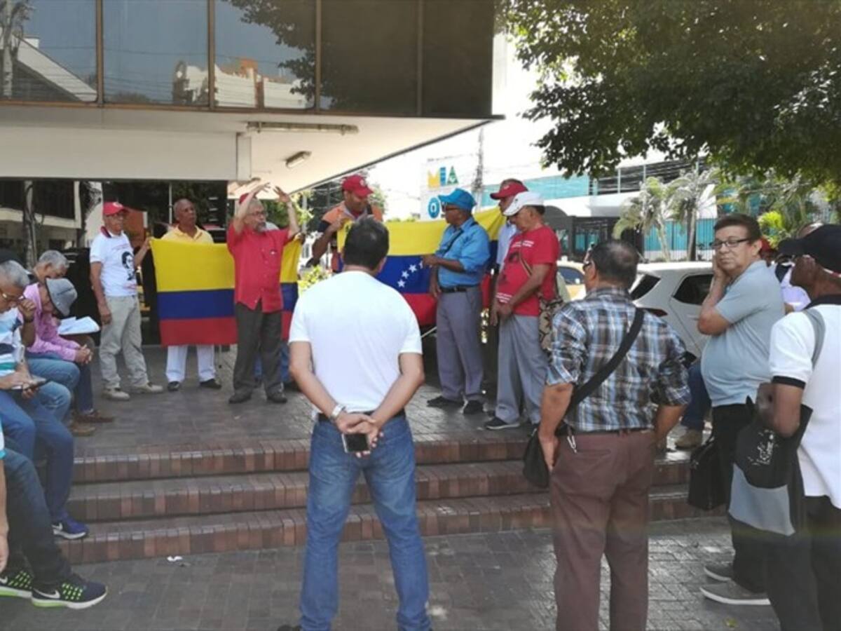 Como alarmante califican venezolanos en Barranquilla el nuevo mandato de Nicolás Maduro