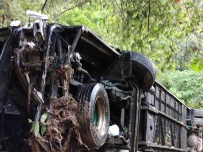Accidente de tránsito vía a Bucaramanga dejó cuatro muertos