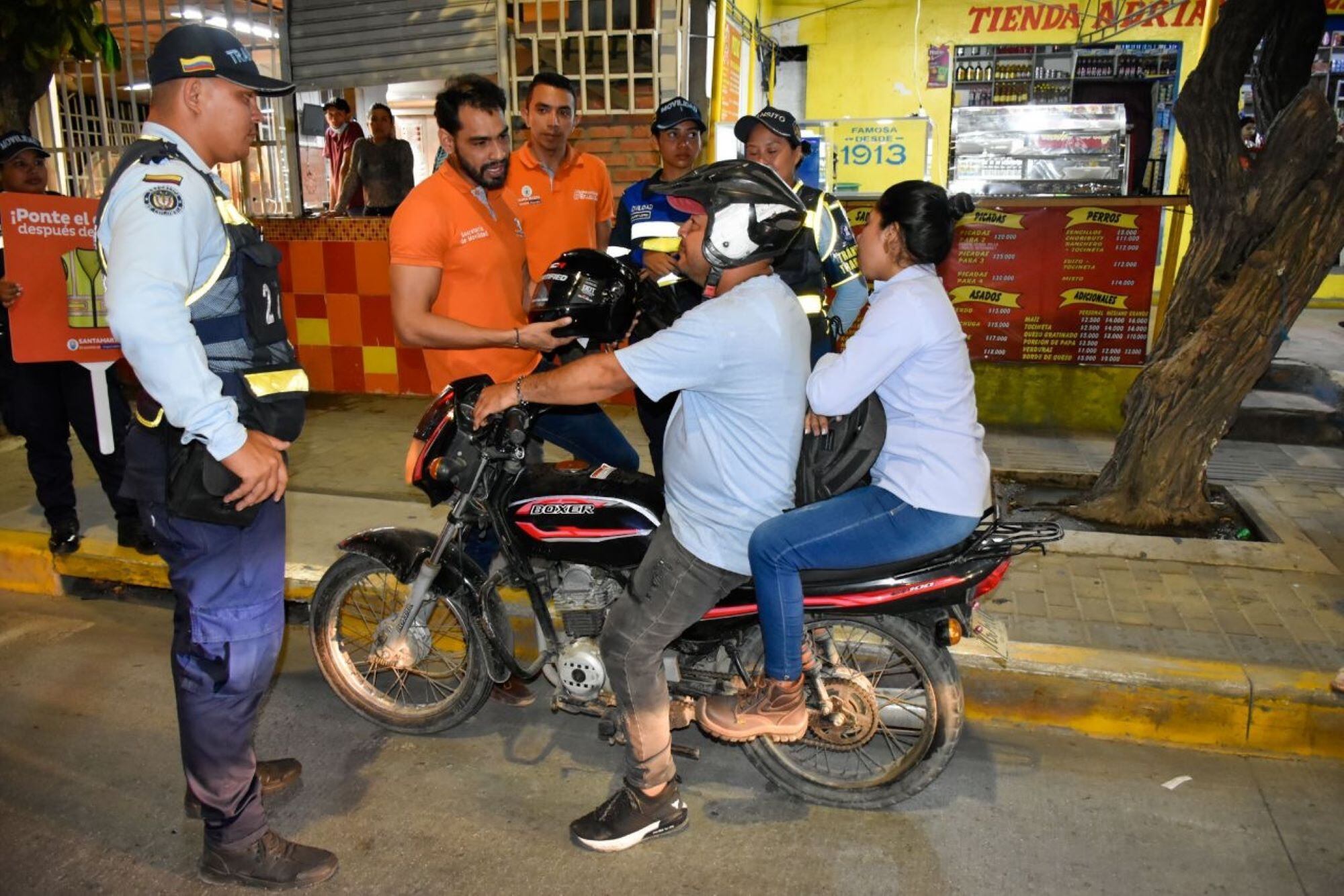 Controles en vía de Santa Marta. Foto: Alcaldía de Santa Marta