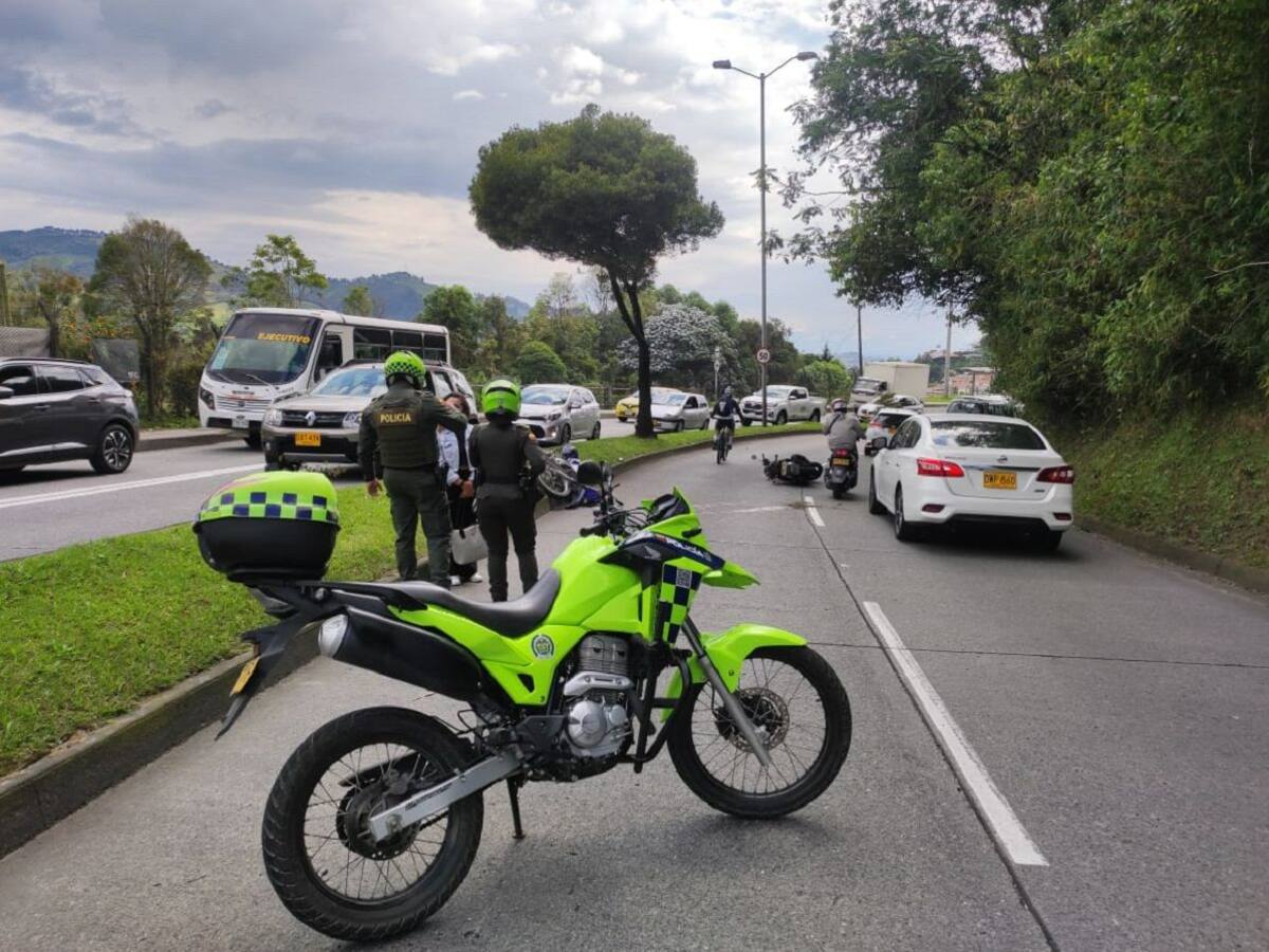 Conductor resultó gravemente herido en accidente registrado en Manizales