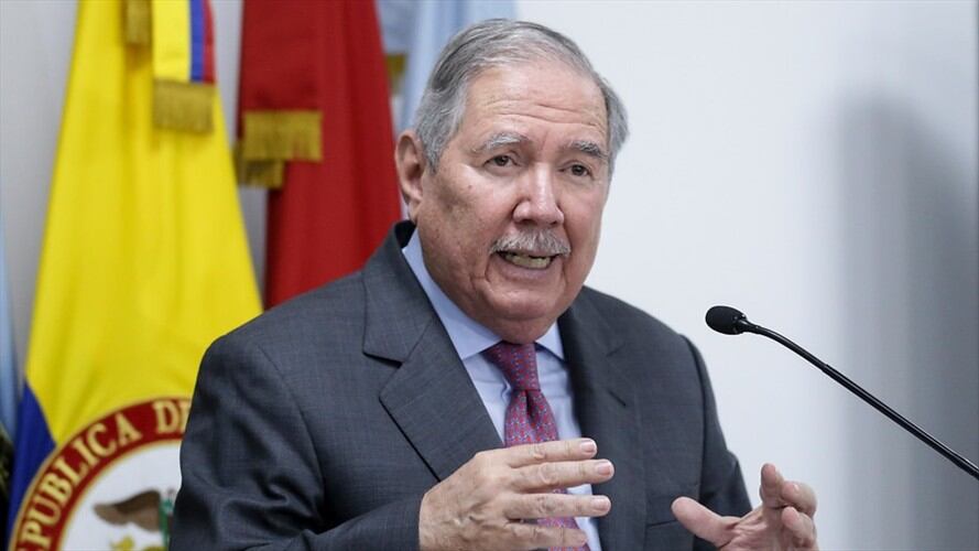 El ministro de Defensa, Guillermo Botero, confirmó que el Eln fue el responsable del ataque  al oleoducto caño Limón-Coveñas. Foto: Colprensa