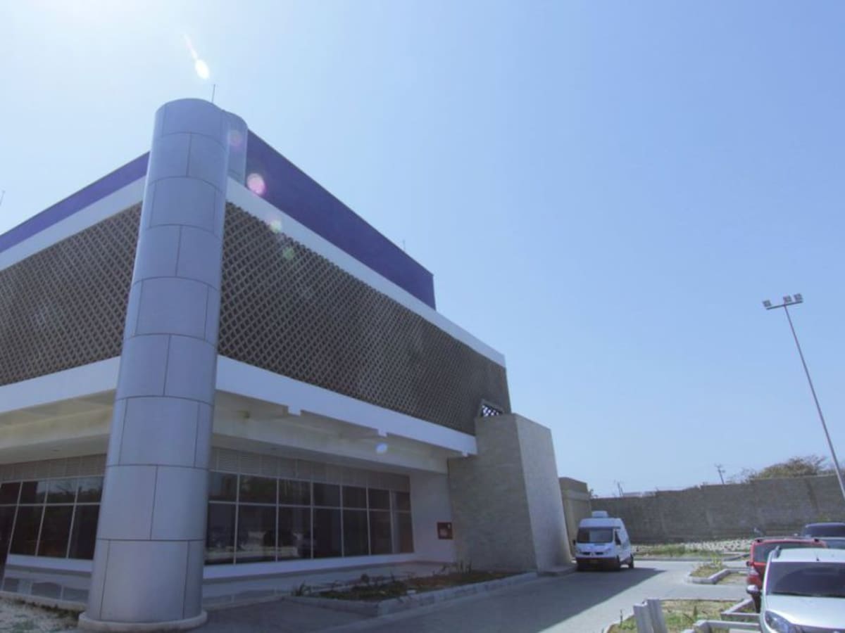 Uno de los noticieros de Telecaribe salió del aire por deudas con el canal