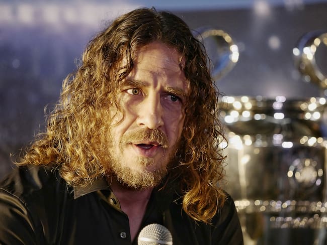 Estoy feliz de usar el fútbol para transformar: Carles Puyol, por visita a Colombia