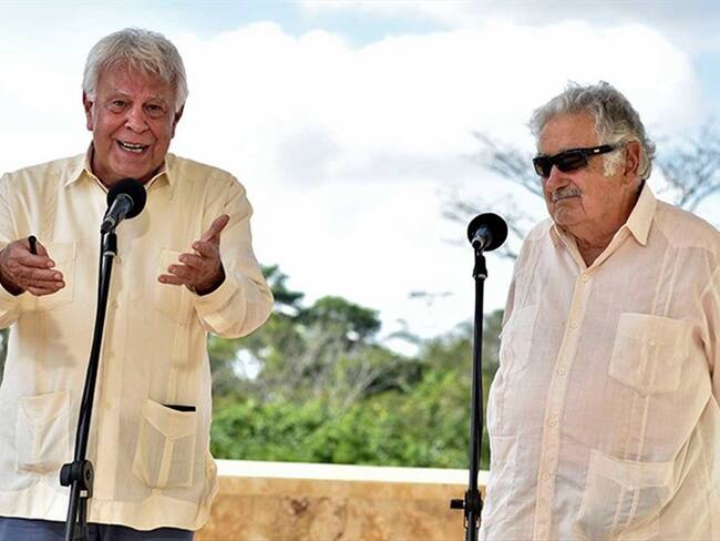 Felipe González y José Mujica. Foto: Presidencia