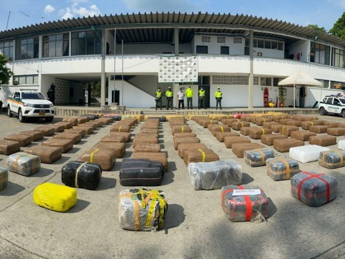 Cae cargamento con más de cuatro toneladas de droga en el Valle del Cauca