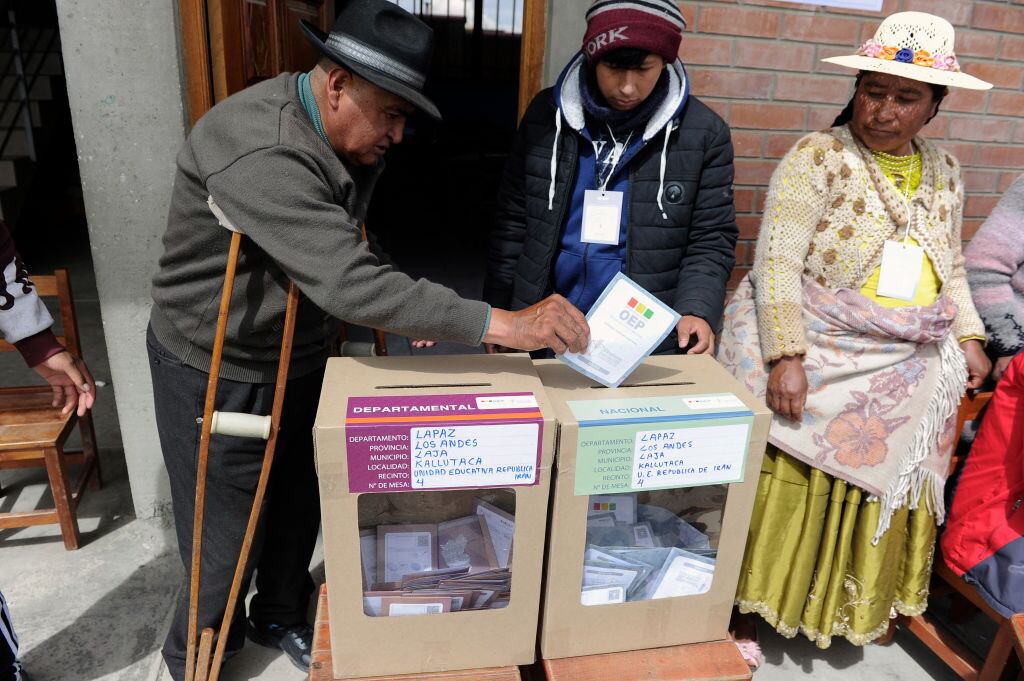 Votación en Bolivia. I Foto: JORGE BERNAL/AFP via Getty Images.