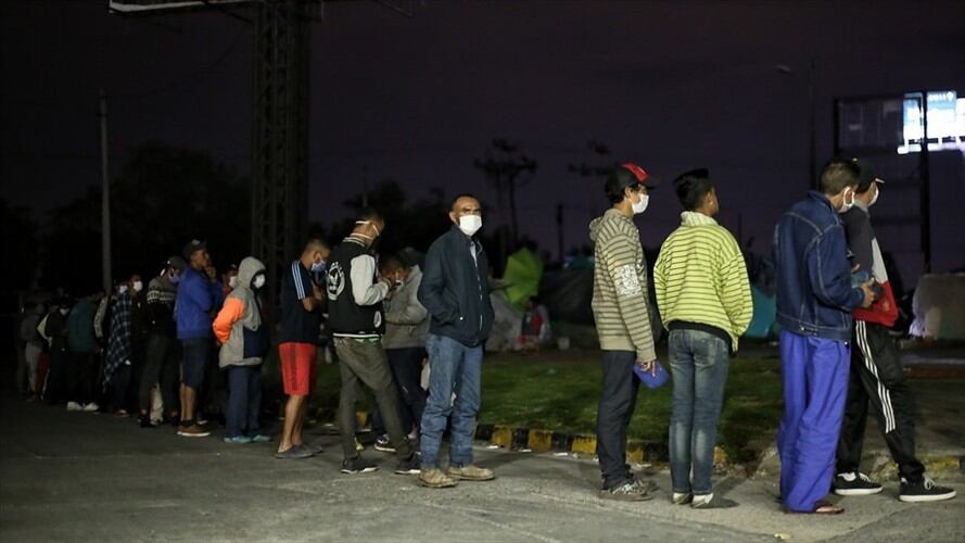 Cerca de 68.000 venezolanos han retornado a su país en un poco más de 880 buses, en medio de la pandemia.. Foto: Colprensa
