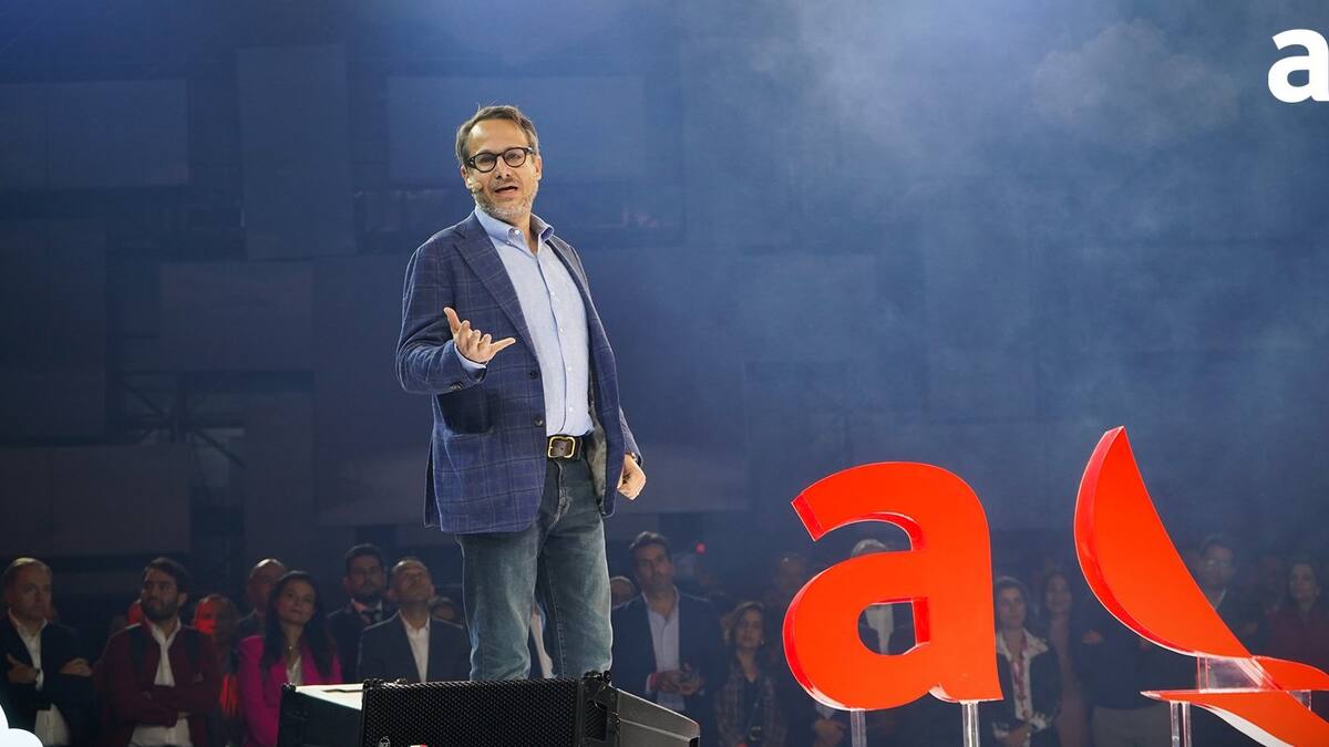 Ya se conoció el cambio que avianca implementó en su imagen