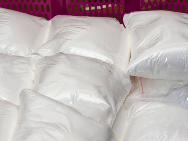 Imagen de referencia de sacos de droga. I Foto: Getty Images.