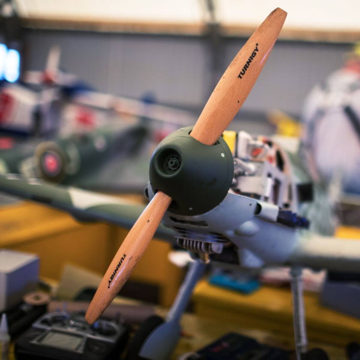 La historia detrás de la tradicional tienda de Aeromodelismo en la calle 63 de Bogotá