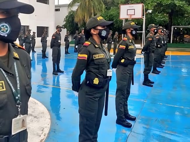 Auxiliares de policía en formación - foto: Policía Nacional de Colombia