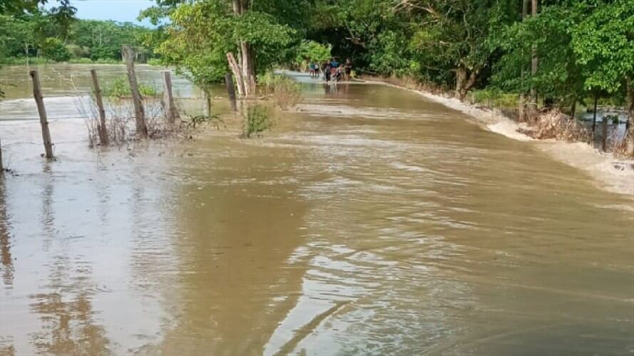 Río Lebrija desbordado. Foto:Suministrada.