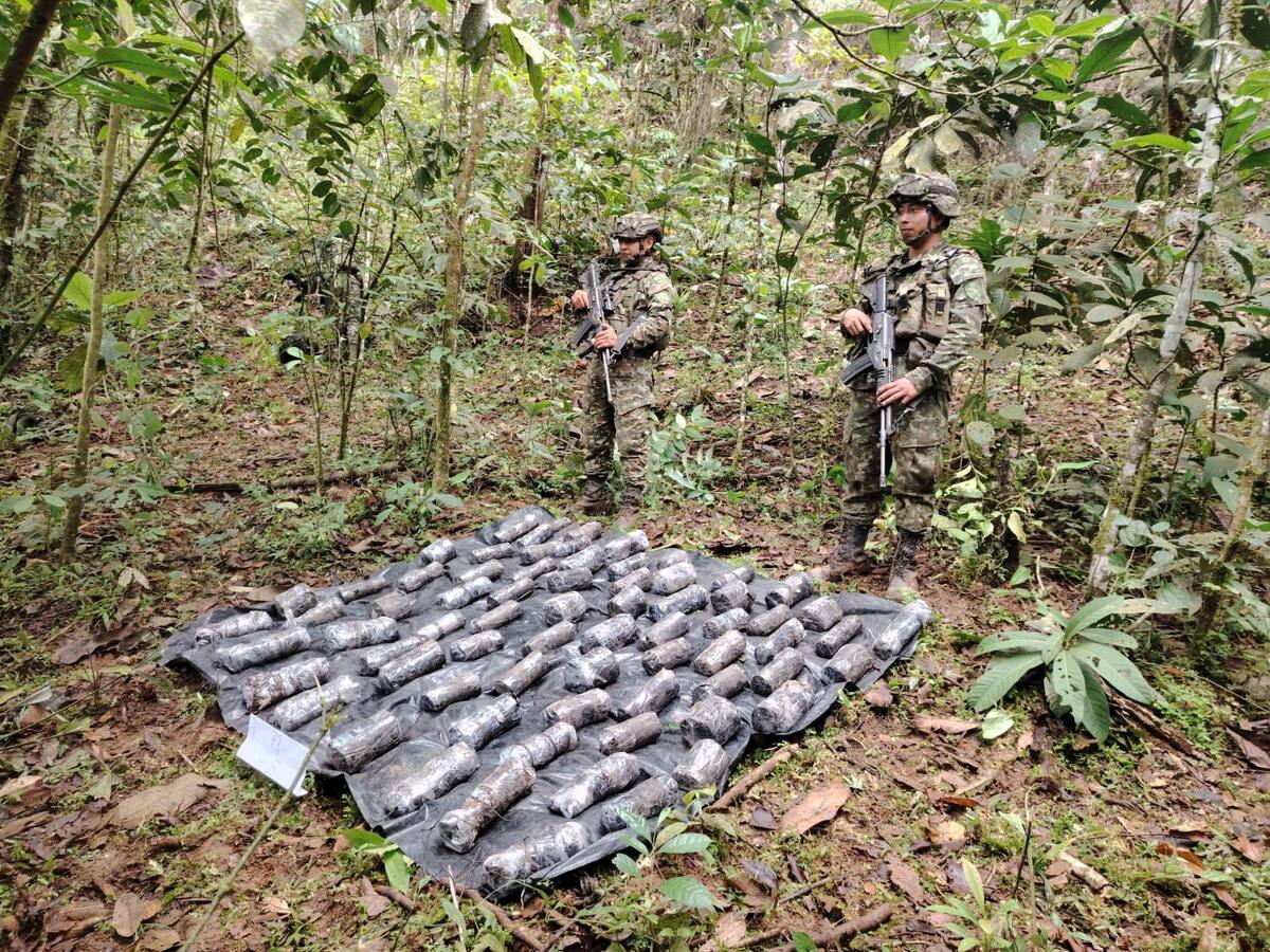 Ejército localizó dos depósitos ilegales con 95 artefactos explosivos en Caquetá