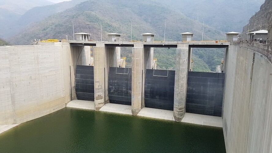 Faltan 58 centímetros para entrada en funcionamiento de vertedero de Hidroituango. Foto: Colprensa