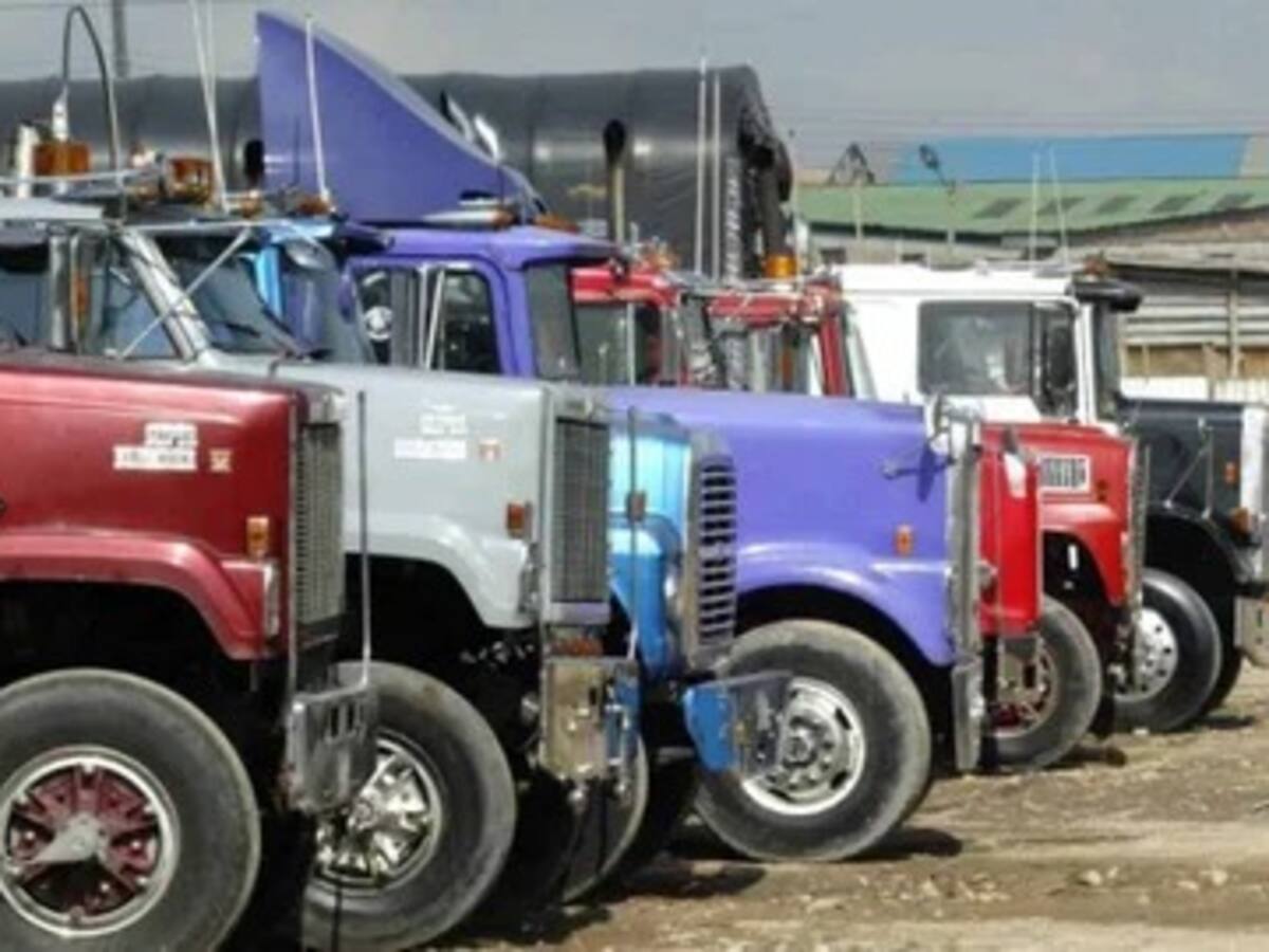Transportadores de Risaralda denuncian millonarias extorsiones en la vía hacía el Chocó