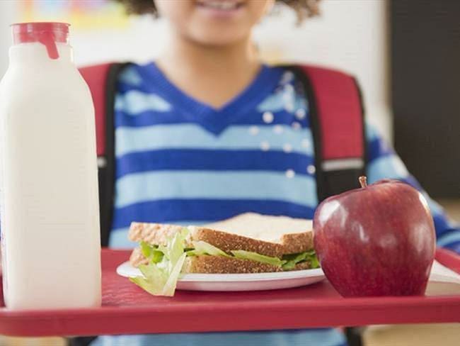 Imagen de referencia del Plan de Alimentación Escolar (PAE). Foto: Getty Images.