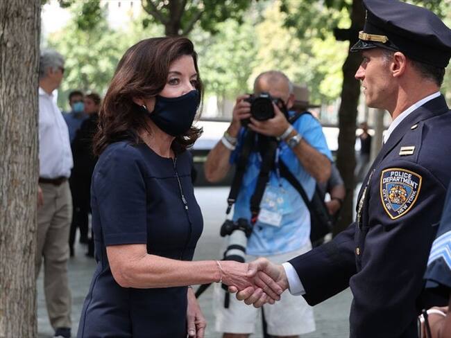 Detienen estudiantes en Florida que planeaban tiroteo masivo en su escuela