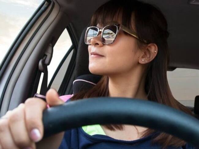 El plan contemplaba ofrecer descuentos según la fiabilidad del conductor, evaluada a través de los posts en Facebook. Foto: Thinkstock.