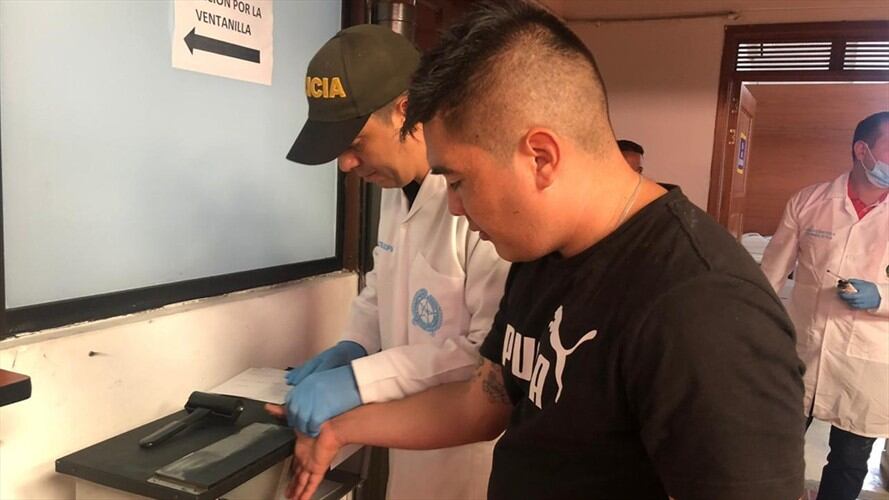 En zona boscosa de Rionegro, Santander, se encontró un cuerpo incinerado, que podrían ser los restos de la sargento chilena. Foto: Cortesía.