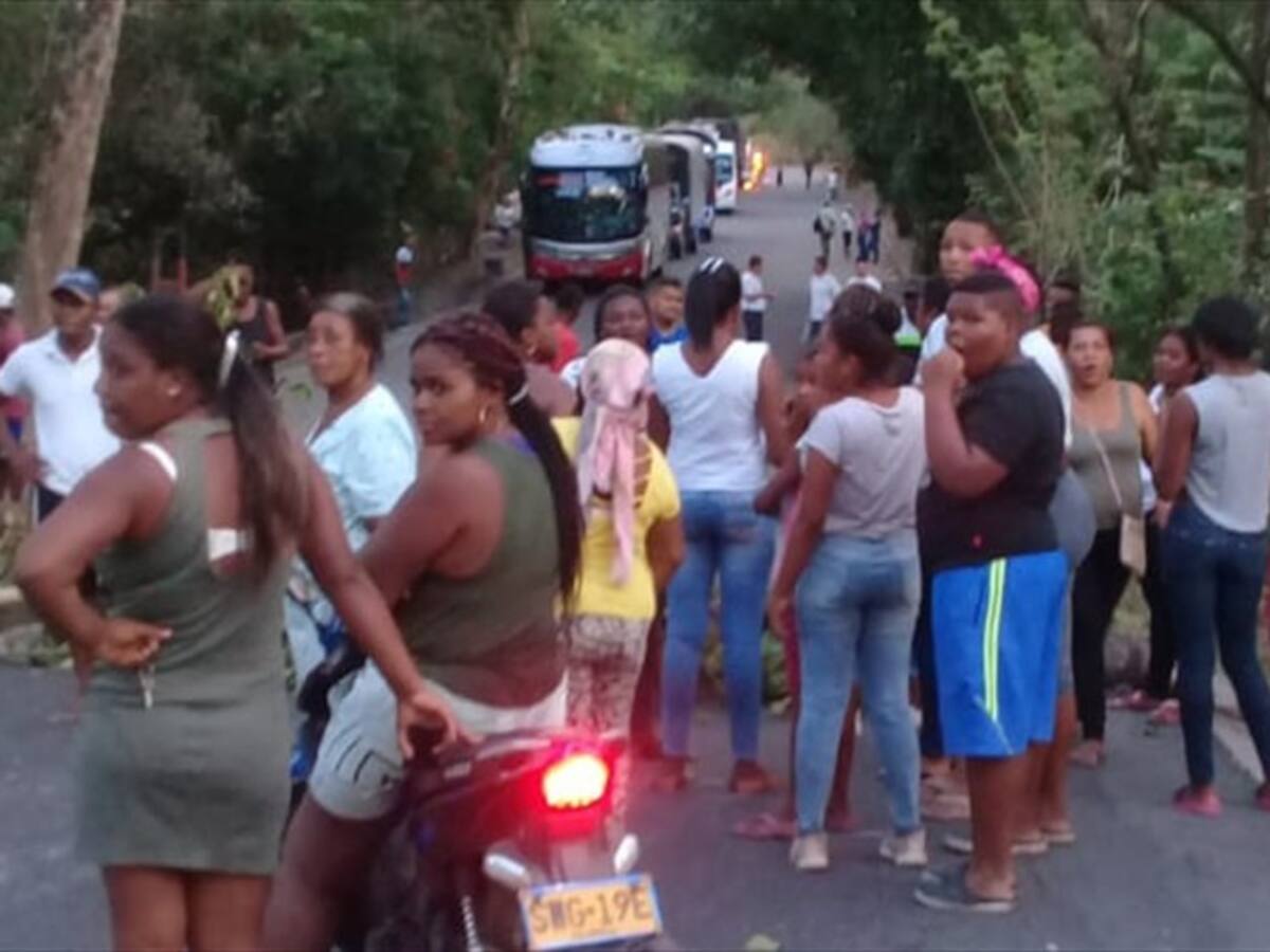 Por falta de agua bloquean la vía Panamericana en El Patía, Cauca