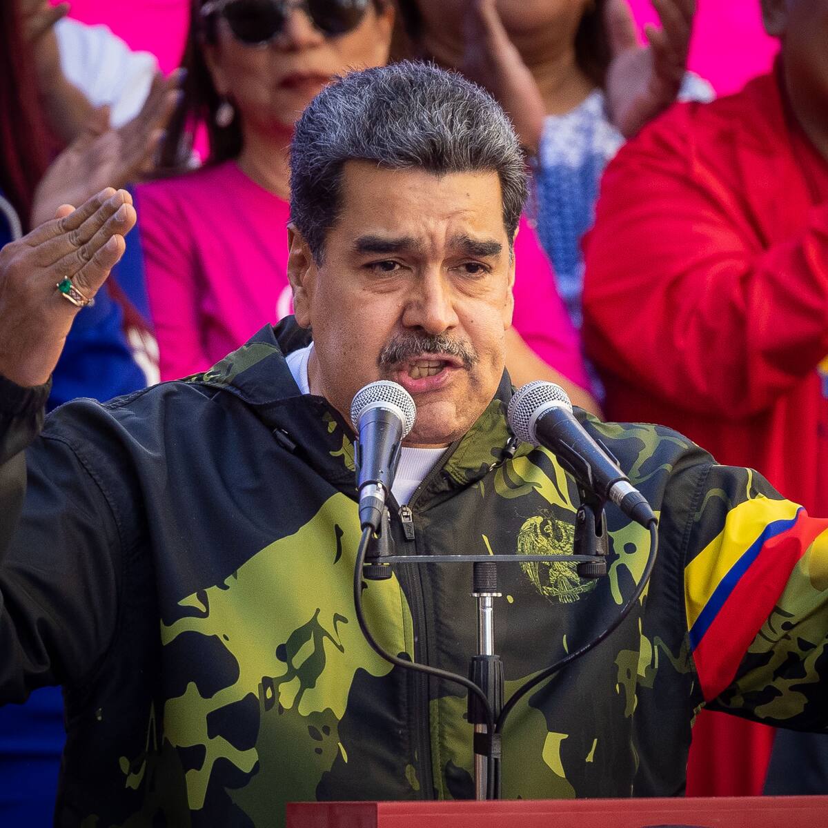 Degradan y expulsan a 33 militares venezolanos por “conspiraciones” contra Maduro
