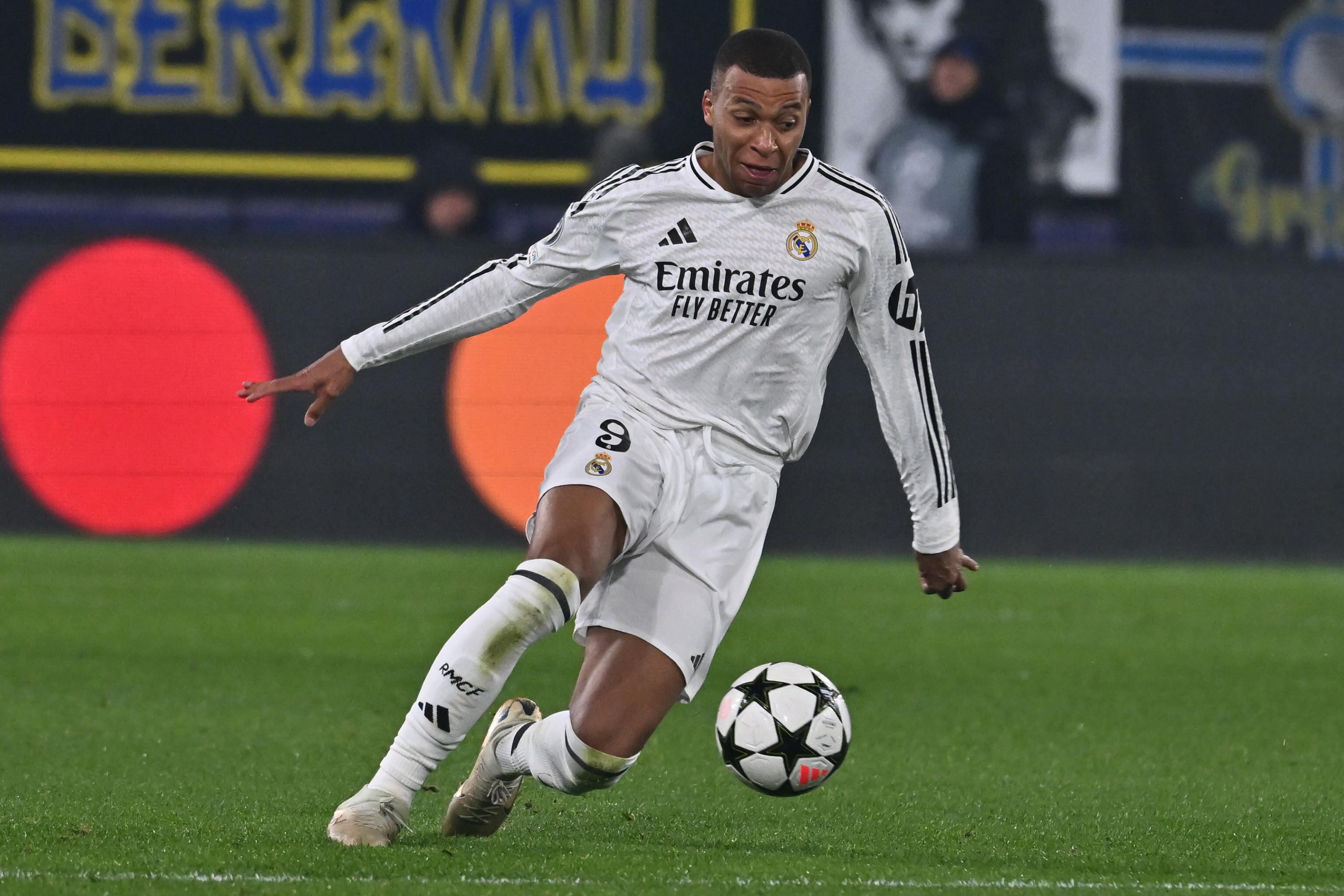 Bergamo (Italy), 10/12/2024.- Real Madrid's Kylian Mbappe in action during the UEFA Champions League soccer match between Atalanta BC and Real Madrid, in Bergamo, Italy, 10 December 2024. (Liga de Campeones, Italia) EFE/EPA/MICHELE MARAVIGLIA
