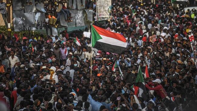 Las protestas siguen cuatro meses después de comenzada esta protesta inédita en el país africano.. Foto: Getty Images