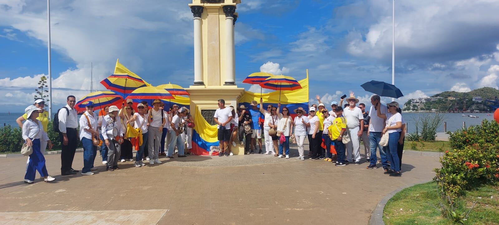 Samarios asistentes al plantón del 23 de noviembre/ Gissell Campo