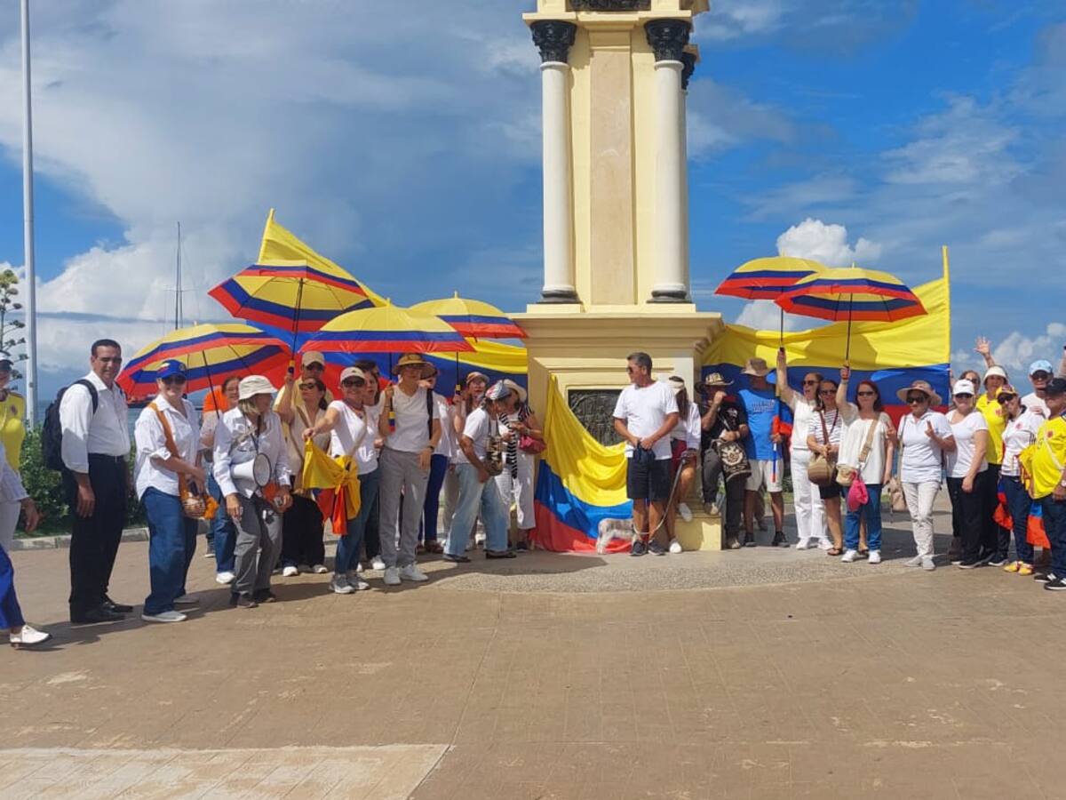 Algunos samarios se sumaron a la jornada del 23 de noviembre contra Petro