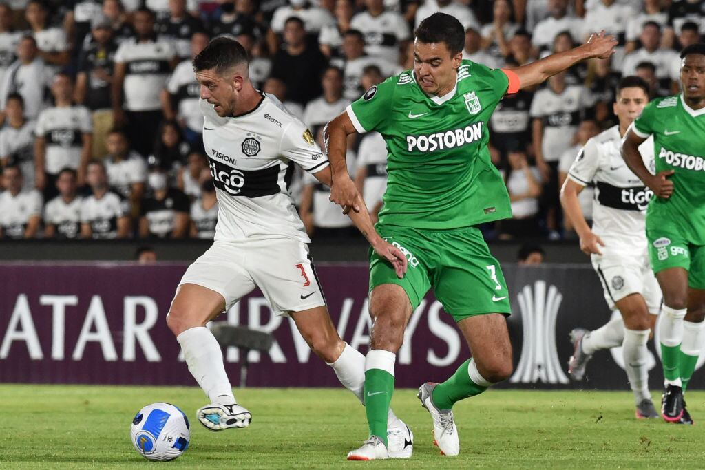 Olimpia de Paraguay vs Atlético Nacional de Colombia en Copa Libertadores (Photo by NORBERTO DUARTE / AFP) (Photo by NORBERTO DUARTE/AFP via Getty Images)
