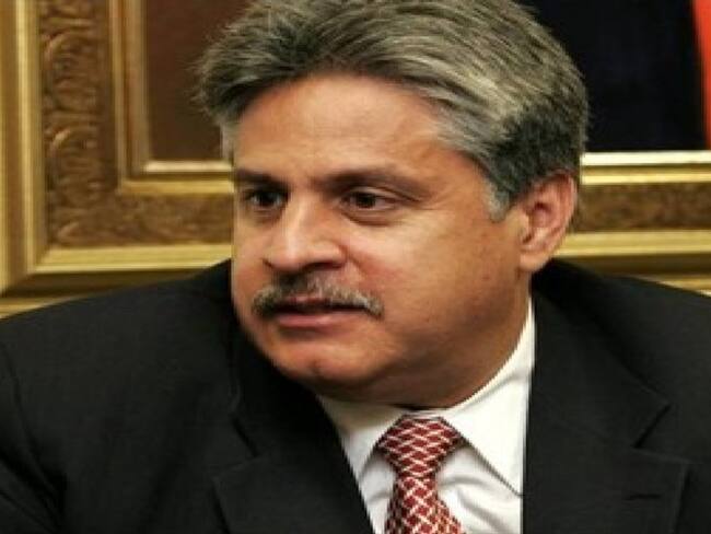 La W obtuvo en exclusiva documentos de los beneficios que habría recibido Iván Moreno. . Foto:suministrada.