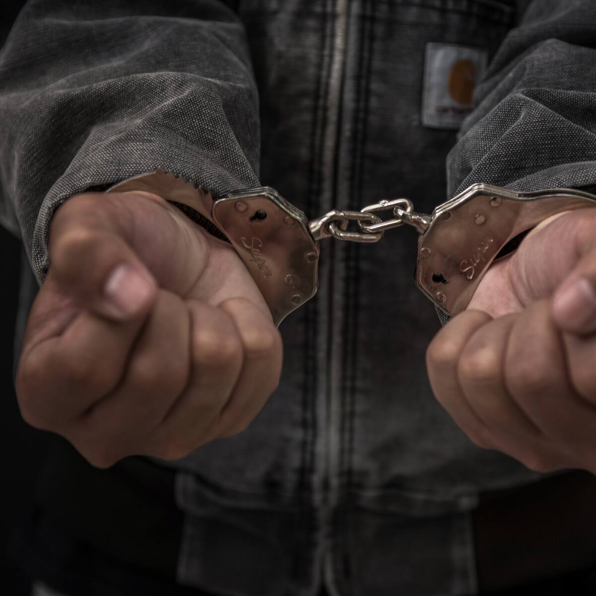 Capturan a tres personas implicadas en el robo de una camioneta de alta gama en Bogotá