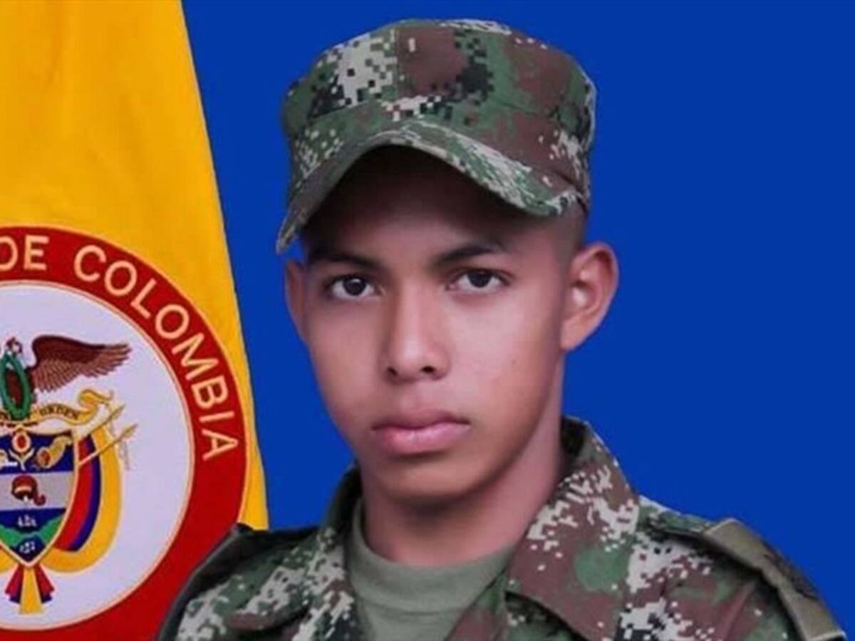 Soldado escapó con su armamento, pero se arrepintió y regresó a su batallón