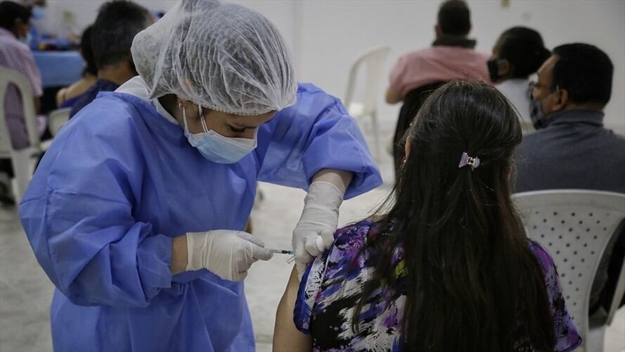 Vacunación contra el COVID-19 en Colombia. Foto: Colprensa