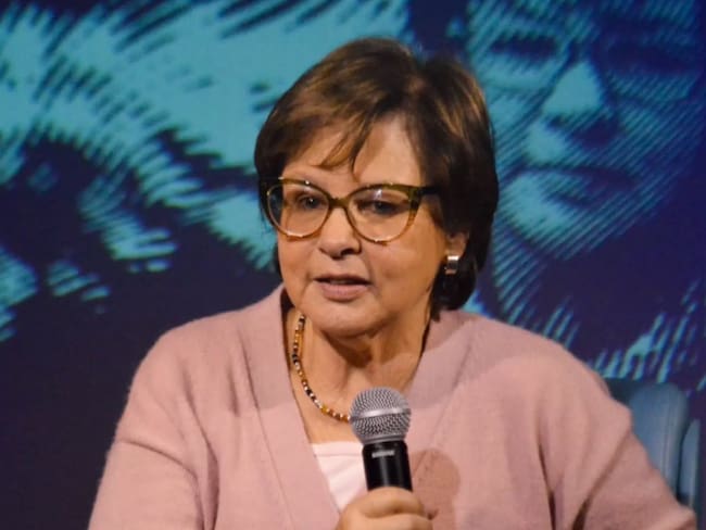 Piedad Bonett: ‘Gato por liebre’, obra sobre el machismo, resistencia femenina y el desplazamiento