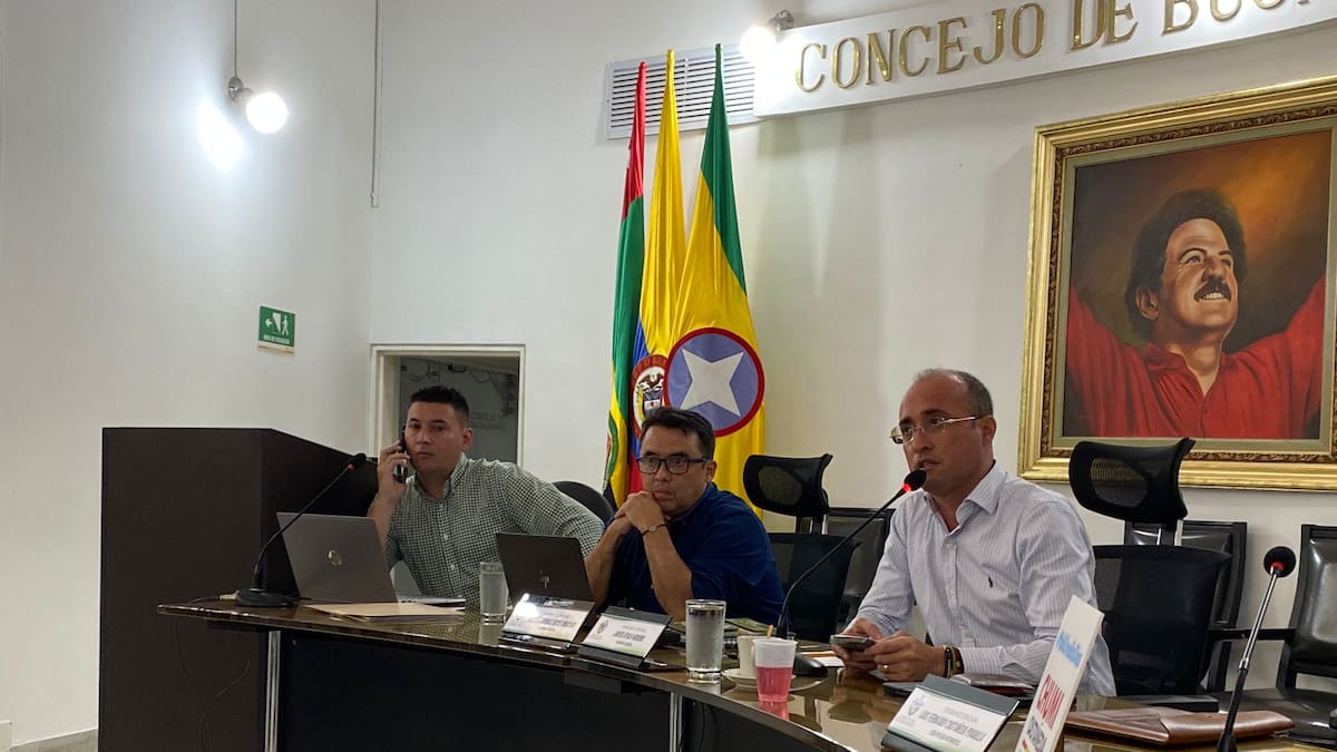 Debate en el Concejo de Bucaramanga para estudiar autorización de empréstito a Alcaldía