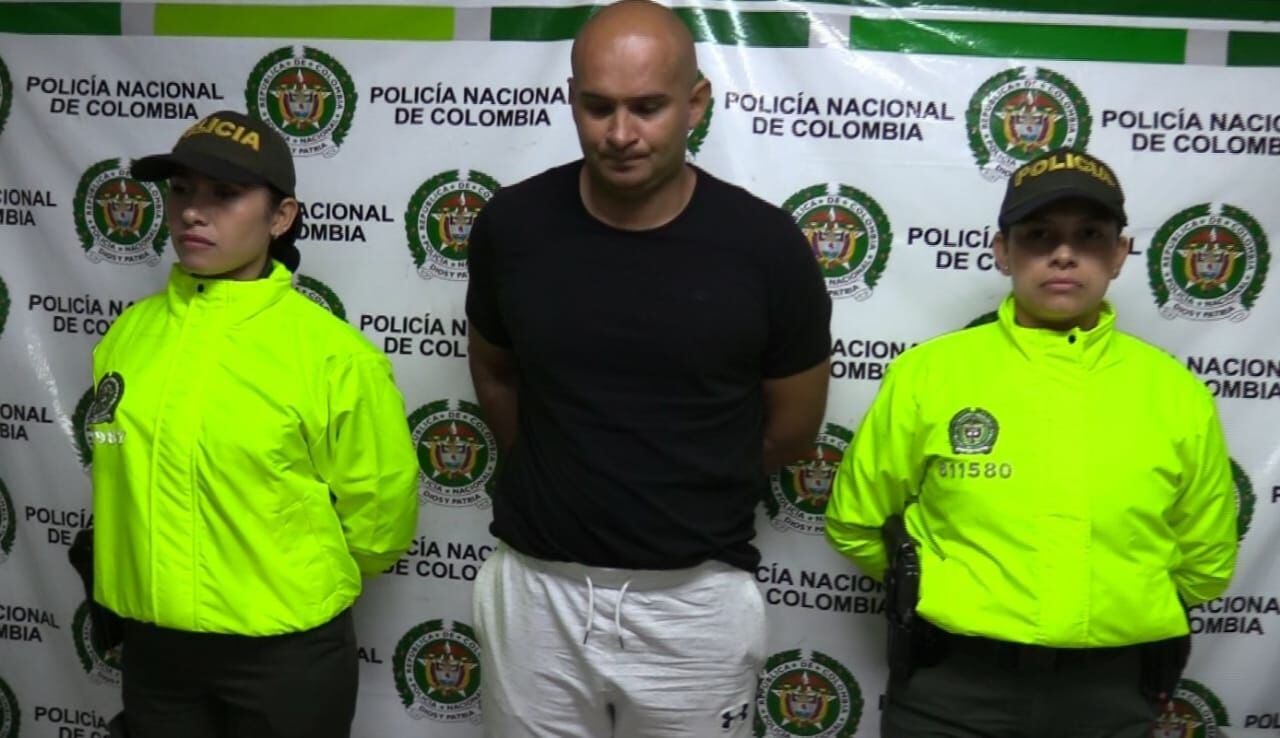 El hombre fue enviado a prisión por el delito de acceso carnal violento. Foto: Policía.