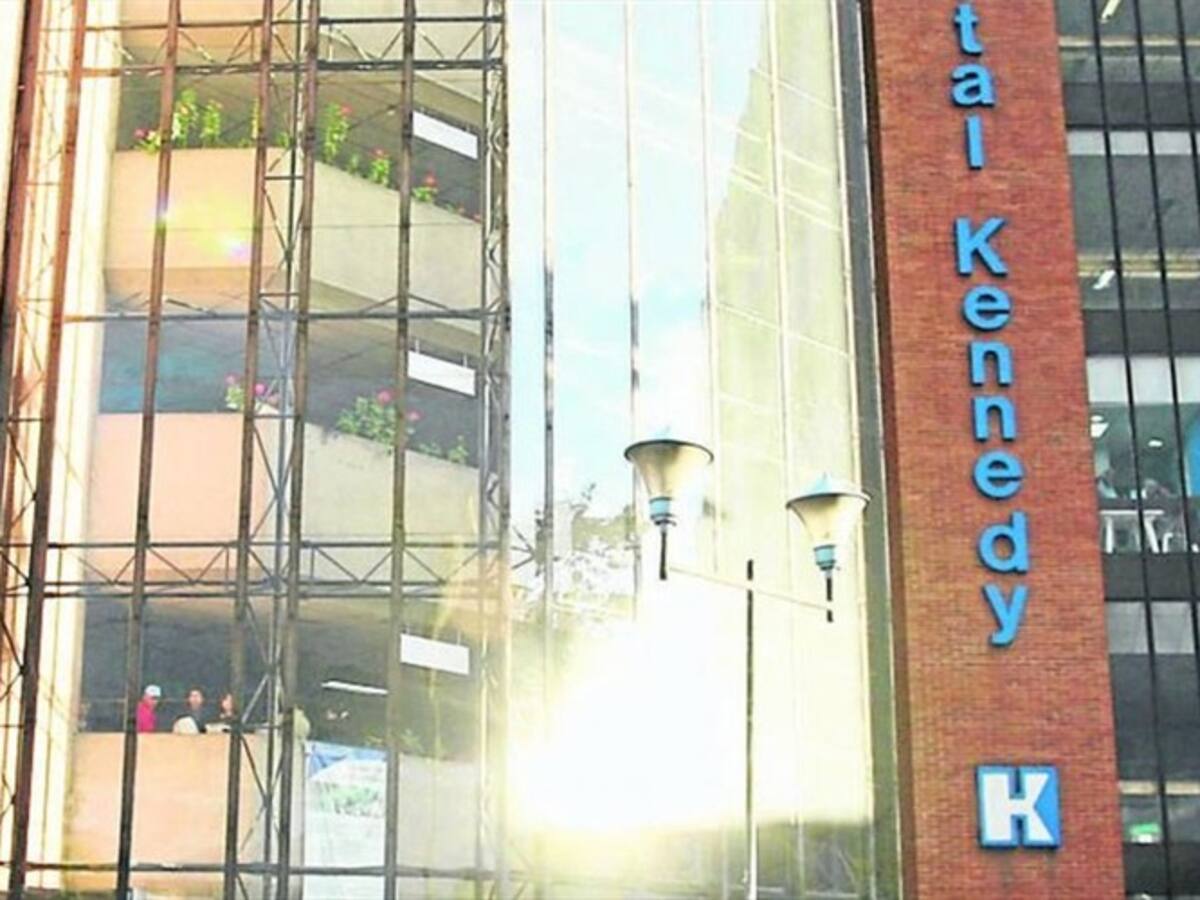 Mujer de 70 años se lanzó del quinto piso de hospital de Kennedy