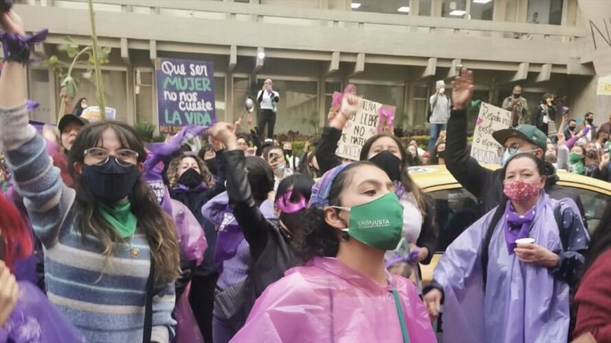 Marcha feminista en Bogotá. Foto: Karen Bohórquez