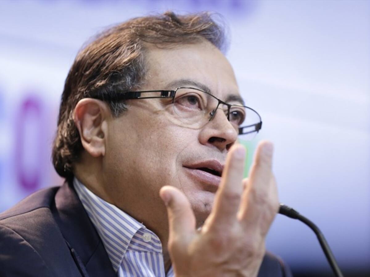 Polémica en el Congreso por llamado de Petro a la desobediencia civil